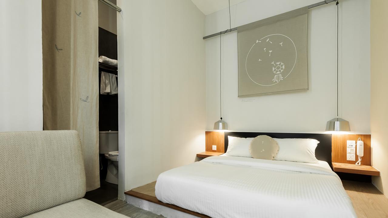 Bunk & Bilik Hotel Sri Petaling Kuala Lumpur Esterno foto