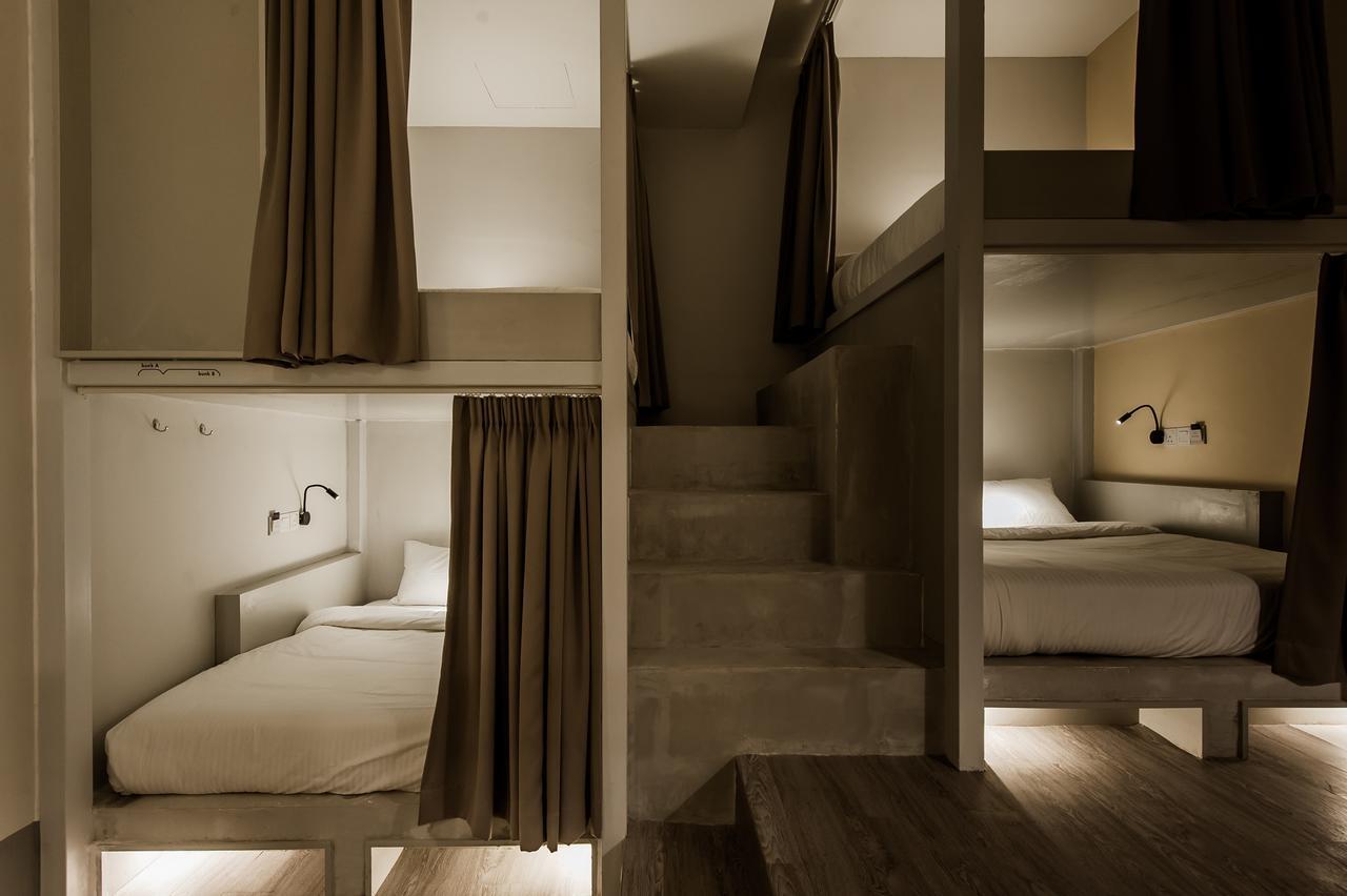 Bunk & Bilik Hotel Sri Petaling Kuala Lumpur Esterno foto