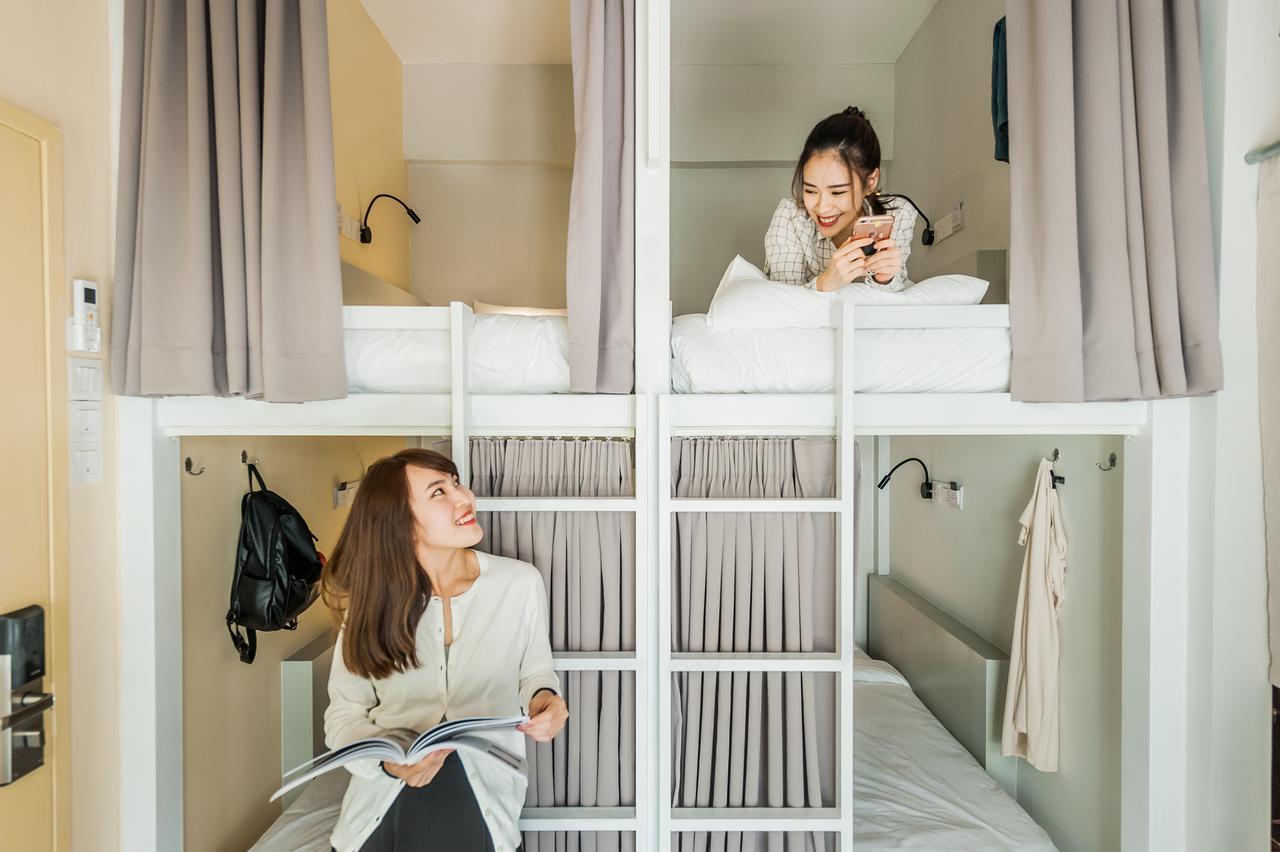 Bunk & Bilik Hotel Sri Petaling Kuala Lumpur Esterno foto